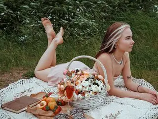 KatrinWallet naked